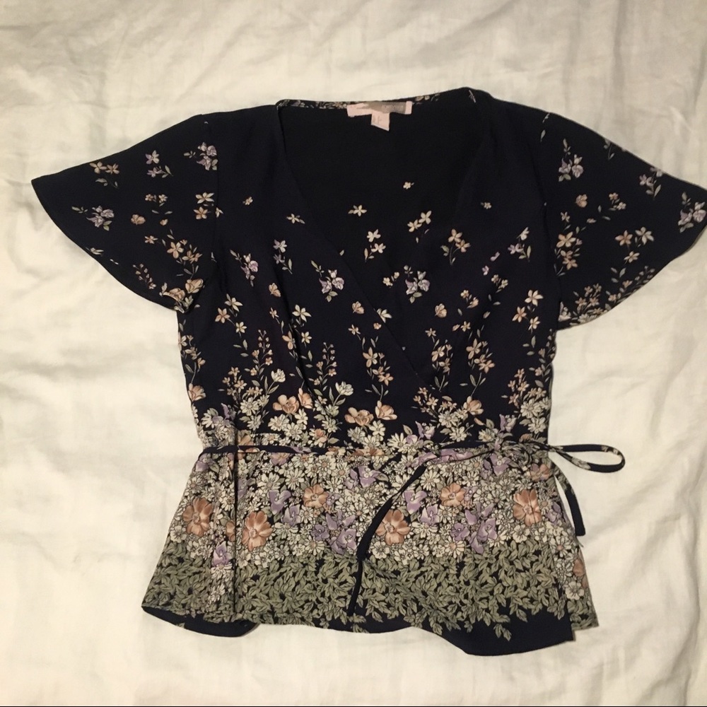 Forever 21 Floral Wrap Top 💐